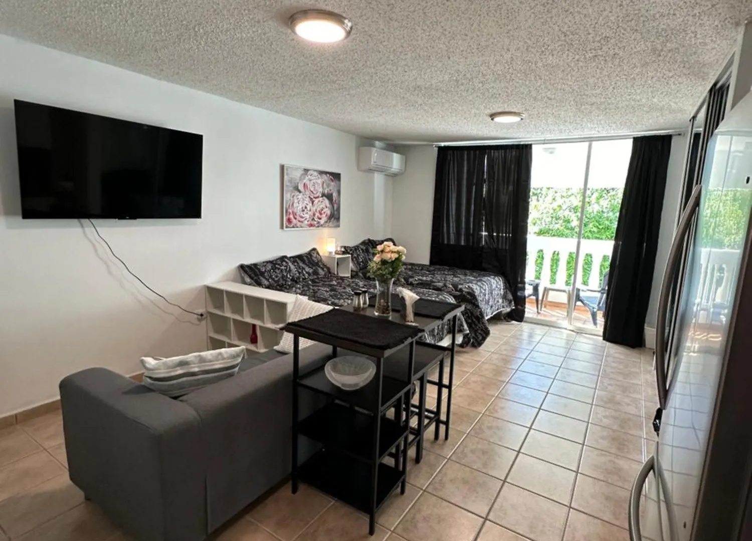 Beachfront Studio Apt W/ Full Kitchen & Pool Isabela 0*,